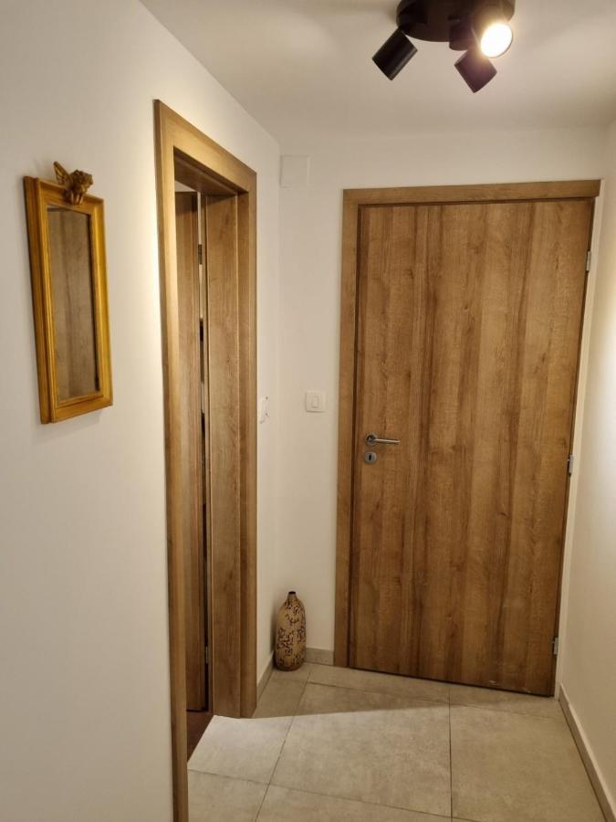 דירות Apartman Ivano קרס מראה חיצוני תמונה